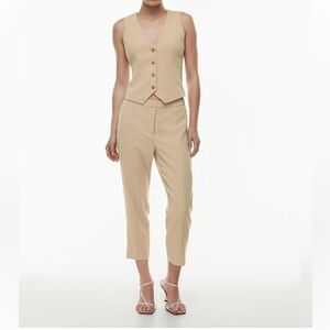 ARITZIA Babaton Conan Pant Cropped, slim-leg trousers Size 4 Light Tan